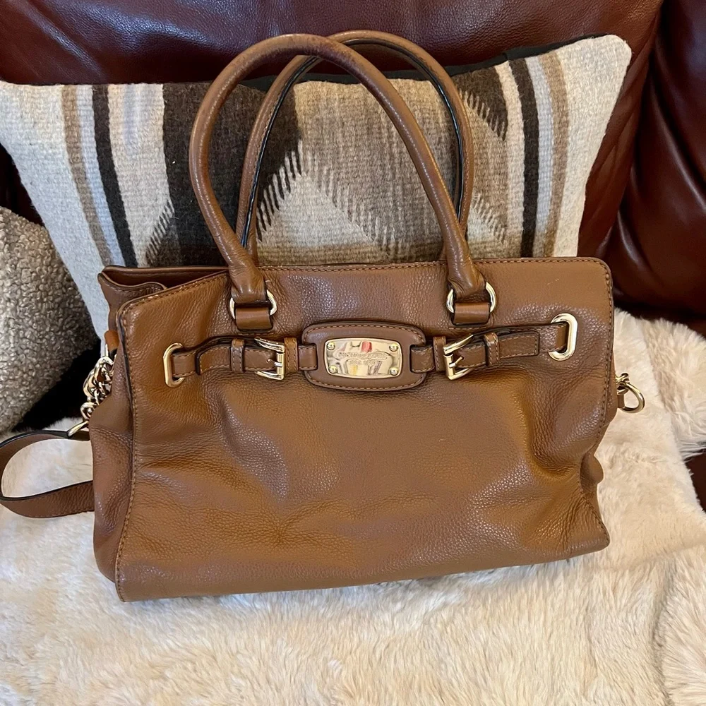 Micheal Kors Hobo Purse - Picture 2 of 11